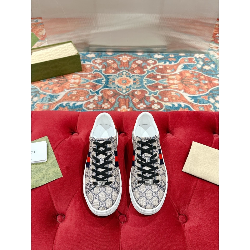 G*u*i casual shoes